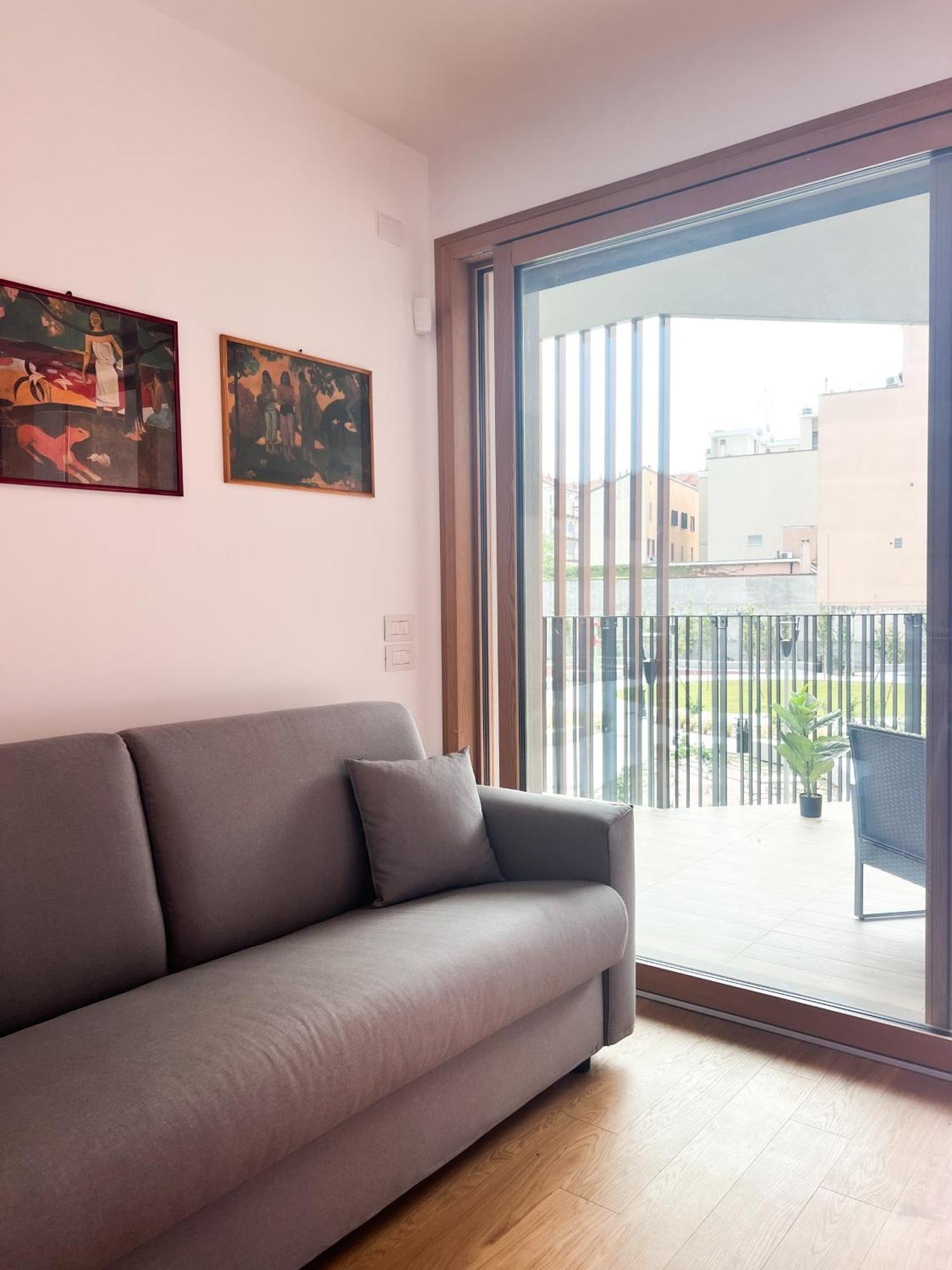 Comecasa Modern Terraced & Palestra Apartment ミラノ エクステリア 写真