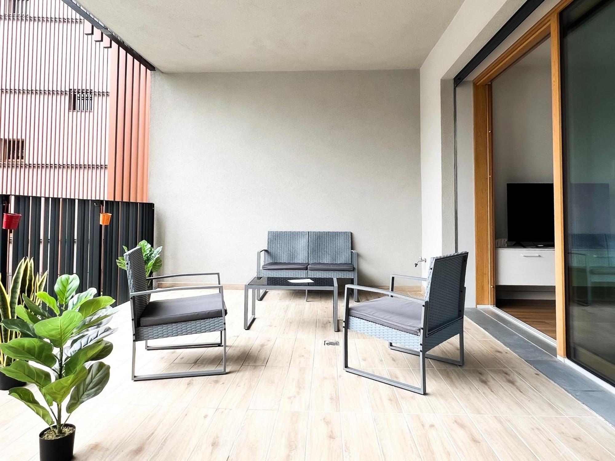 Comecasa Modern Terraced & Palestra Apartment ミラノ エクステリア 写真