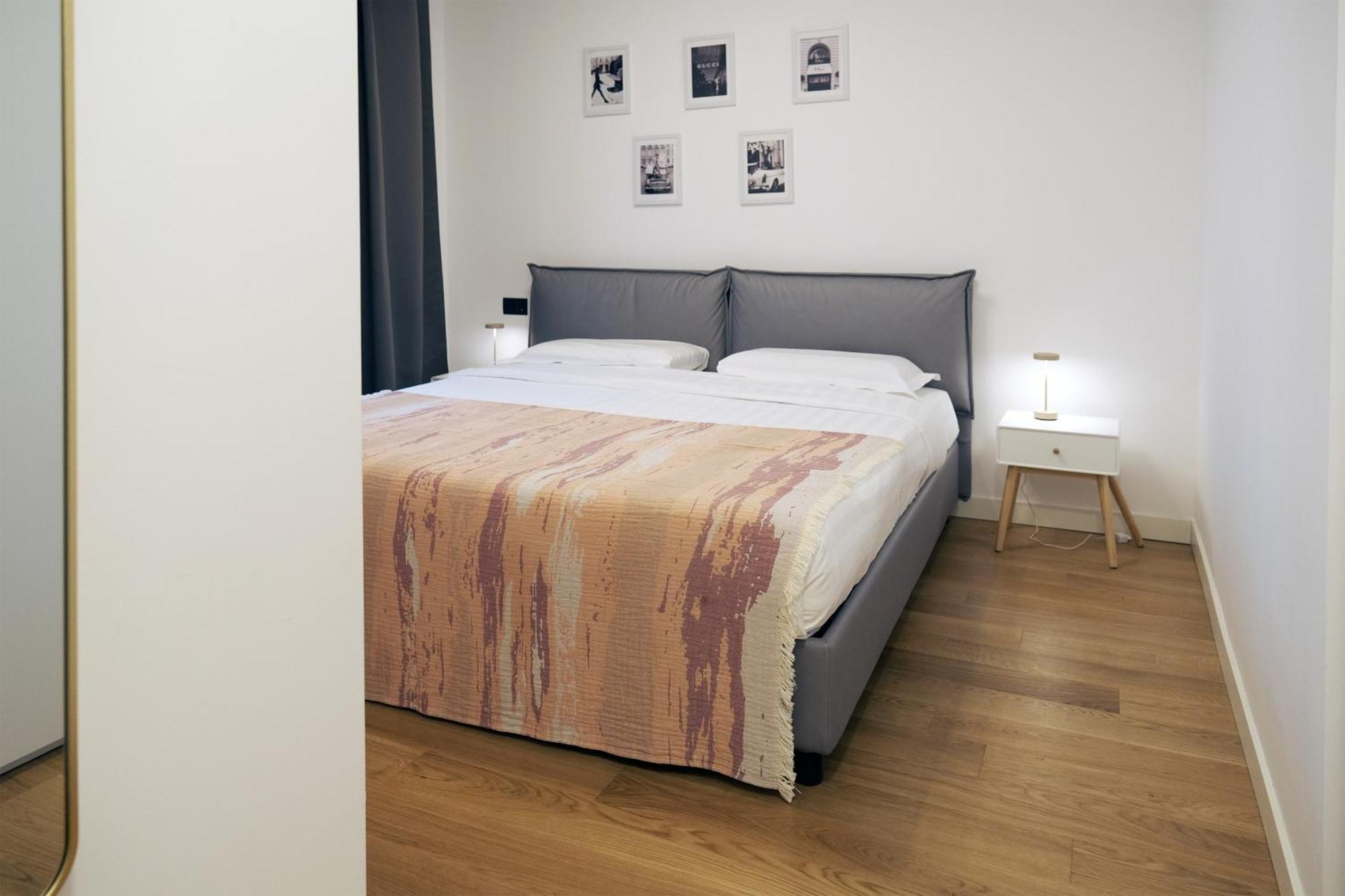 Comecasa Modern Terraced & Palestra Apartment ミラノ エクステリア 写真